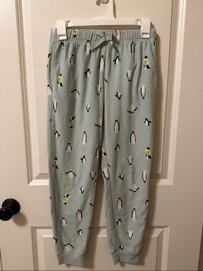 Old Navy Light Sage Green Penguin Print Fleece Pajama Pants